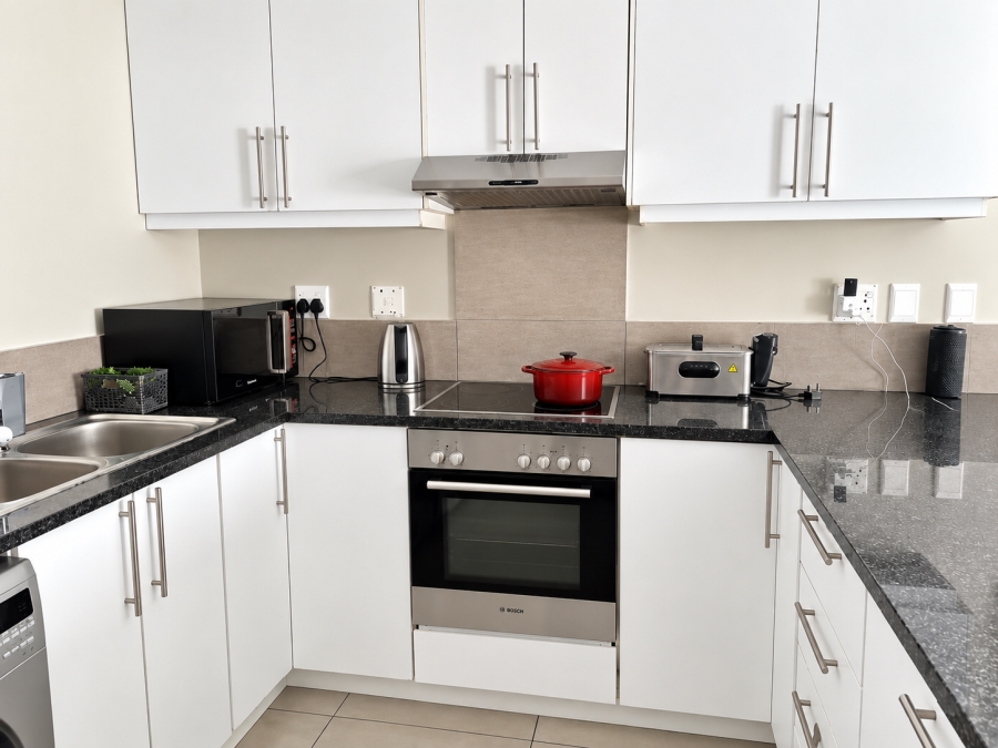 2 Bedroom Property for Sale in Parklands North Western Cape